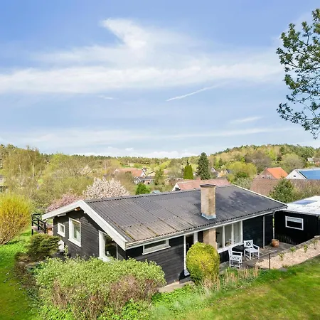 Well-kept Family Close To A Child-friendly Sandy Dom wakacyjny *